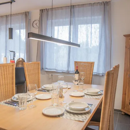 Prime 47 - Neuwertige Apartamento